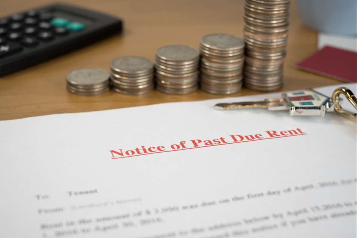 NOTICE OF PAST DUE RENT (R) (S)